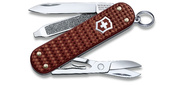 Нож перочинный Victorinox Classic Precious Alox  (0.6221.4011G) 58мм 5функц. коричневый подар.коробка