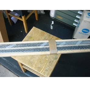 Стекло сканера в сборе 24" HP DJ 820 / 4520 / T1100 / T1120 / T1200  (Q1277-60014)