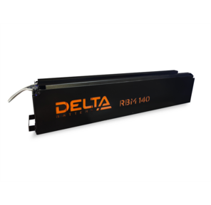 Сменный батарейный картридж DELTA RBM140,  совместимый с ИБП АРС серий SURT*** и SURTD*** мощностью от 3 ква,  SRT*** мощностью от 5ква,  ДxШxВ 595х99х123мм.,  вес 33.7кг.,  2 модуля RBM140 в одной коробке,  срок службы до 8 лет.