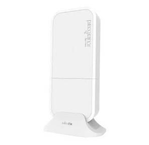 MikroTik wAPR-2nD&EC200A Точка доступа wAP LTE kit,  2.4Ггц,  300 Мбит / с,  1х100Мбит,  PoE,  IP54