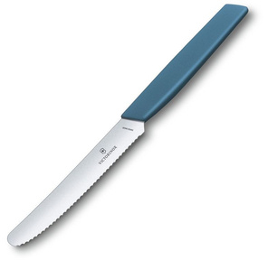 Нож кухонный Victorinox Swiss Modern  (6.9006.11W2) стальной столовый для томатов лезв.110мм серрейт. заточка синий