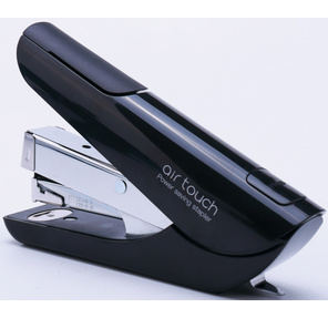 Степлер настольный Kw-Trio 05013-BLK Half strip Air touch 24 / 6 24 / 8 26 / 6 26 / 8  (60листов) черный 100скоб пластик