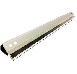 ЛЕЗВИЕ ОЧИСТКИ РЕМНЯ