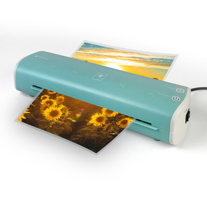 Ламинатор ГЕЛЕОС ЛМ A4 Модерн светло-синий+белый,   А4,  2х150  (пленка 75-150 мкм),  300 мм / мин,  2 вала,  пласт. корпус,  мах толщина 0, 6 мм,  разжим валов