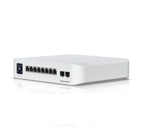 Ubiquiti Unifi Enterprise 8 Po,  8-port,  Layer 3 switch with 2.5 GbE PoE+ output. 120W