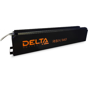 Сменный батарейный картридж DELTA RBM140,  совместимый с ИБП АРС серий SURT*** и SURTD*** мощностью от 3 ква,  SRT*** мощностью от 5ква,  ДxШxВ 595х99х123мм.,  вес 33.7кг.,  2 модуля RBM140 в одной коробке,  срок службы до 8 лет.