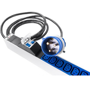 Верт блок розеток Rem-32,  1 фаза 32A,  2 авт,  инд,  24 C13,  6 C19,  1420 мм,  вх IEC 309,  шнур 3 м