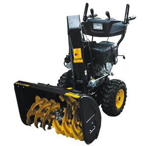 CHAMPION Снегоуборщик ST1170E { 11лс70см 6F / 2R колеса6, 5л 121кг эл.стартер,  фара, обогрев рук }